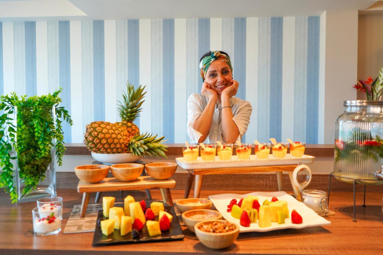 Hotel Alexandra - Beach Front - Healthy Xxl Breakfast & Brunch Until 12 30 - Parking Included Misano Adriatico Exterior photo